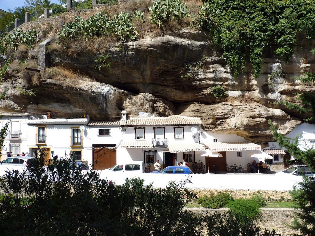 Casa Rural Cuevas Del Sol Setenil De Las Bodegas ภายนอก รูปภาพ